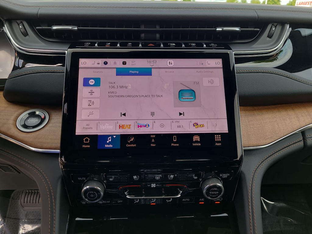 Thumbnail: 2025 Jeep Grand Cherokee - 14