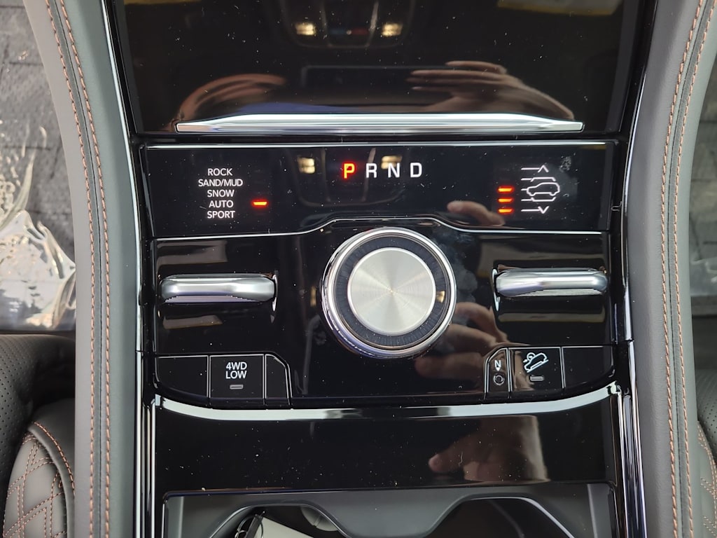 Thumbnail: 2025 Jeep Grand Cherokee - 29