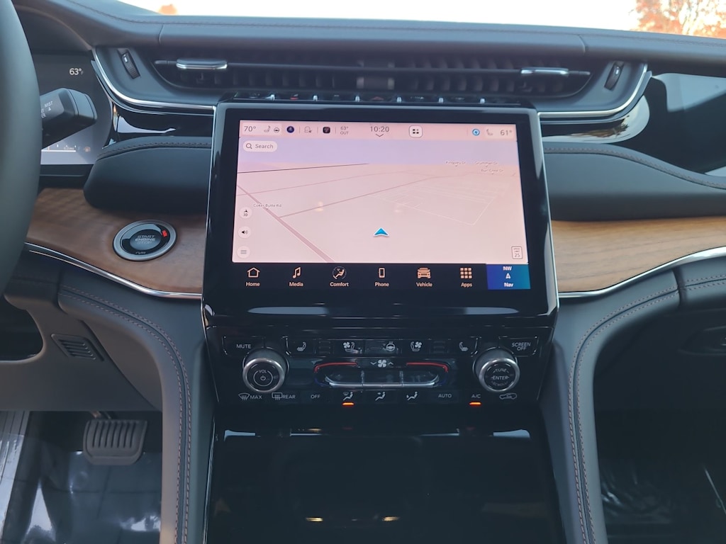 Thumbnail: 2025 Jeep Grand Cherokee - 13