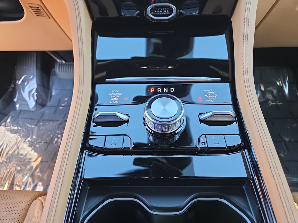 Thumbnail: 2026 Jeep Grand Cherokee - 15