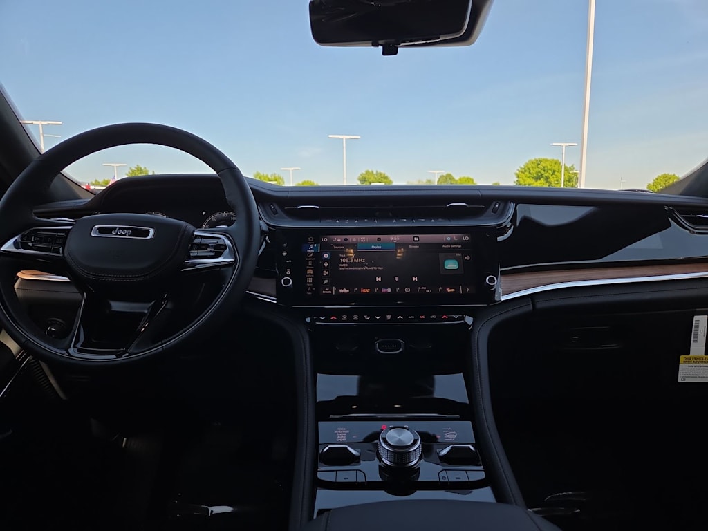 Thumbnail: 2026 Jeep Grand Cherokee - 2
