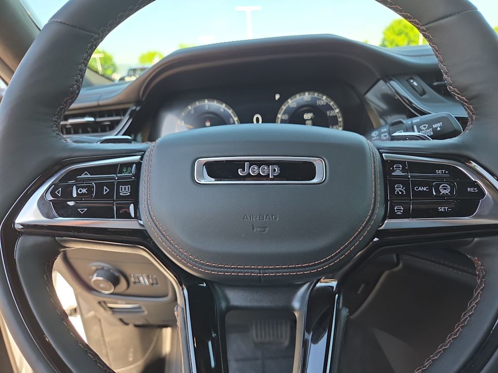 Thumbnail: 2026 Jeep Grand Cherokee - 27