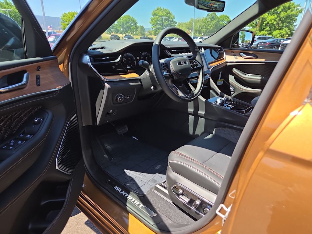 Thumbnail: 2026 Jeep Grand Cherokee - 2