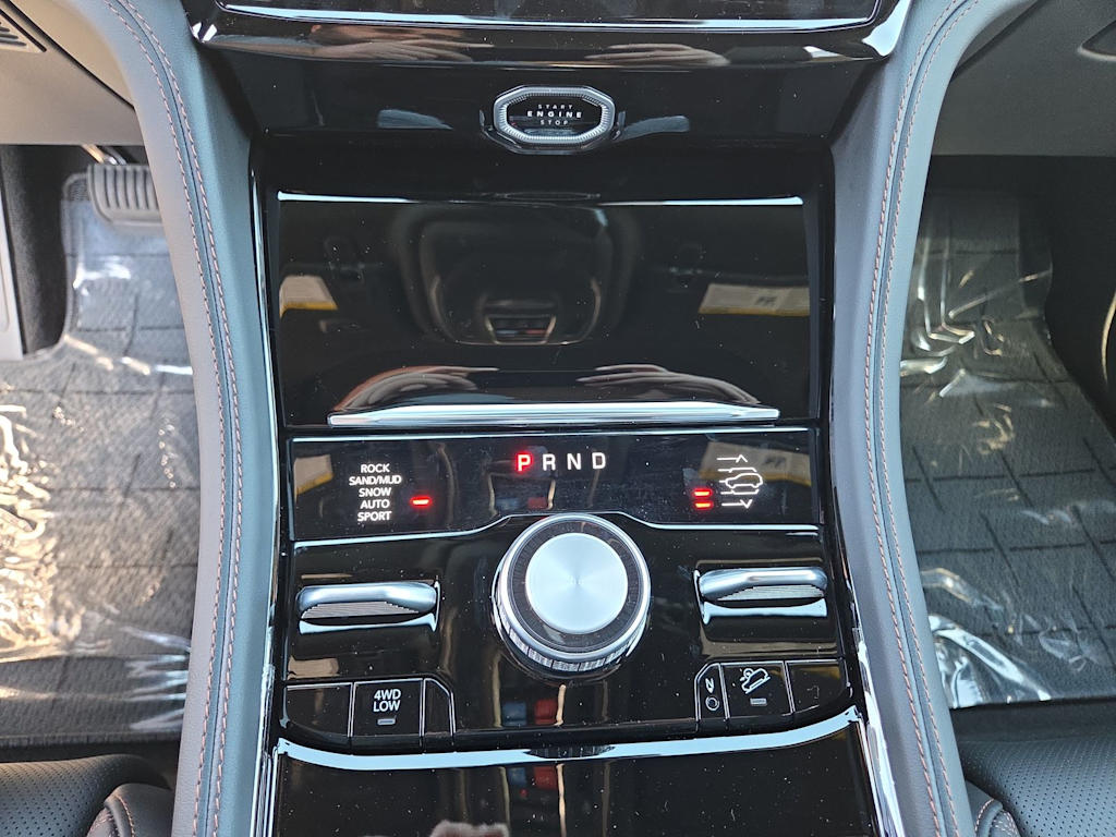 Thumbnail: 2026 Jeep Grand Cherokee - 29