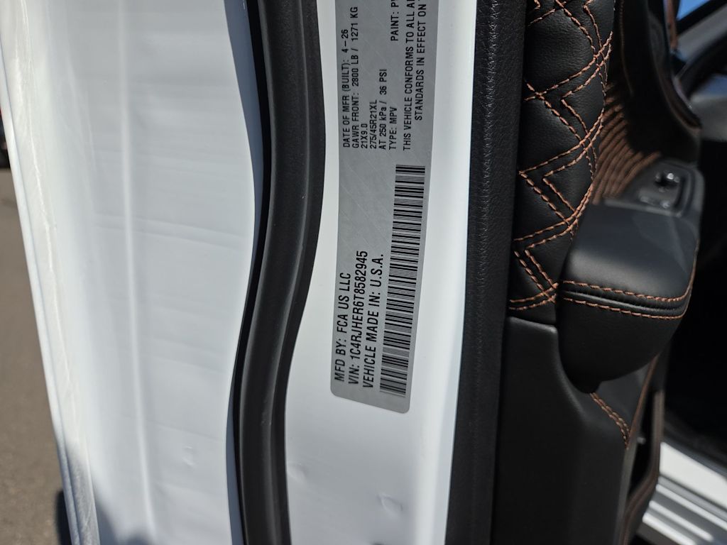 Thumbnail: 2026 Jeep Grand Cherokee - 17