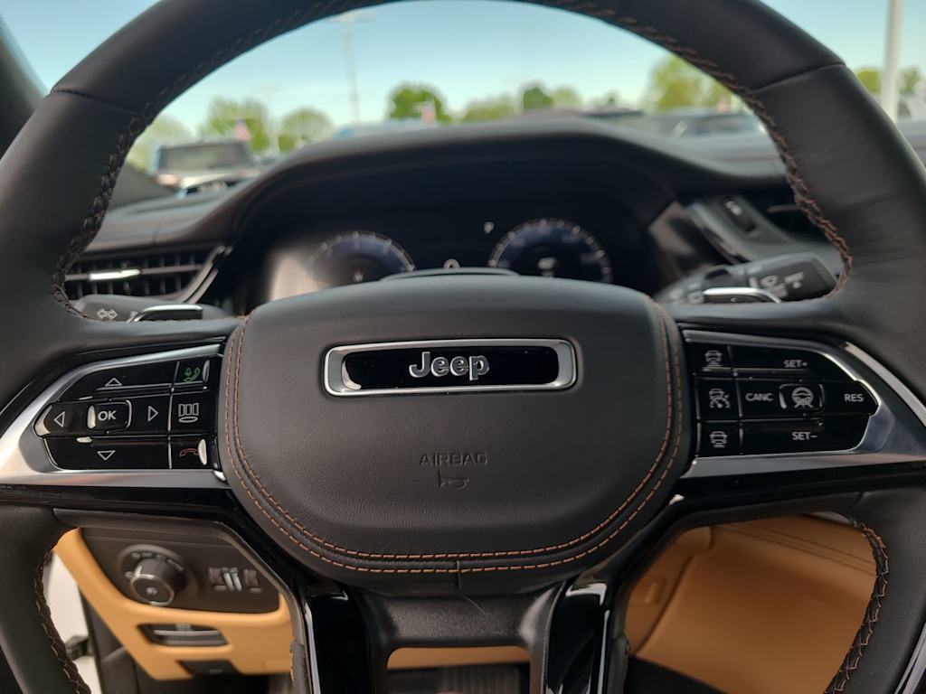 Thumbnail: 2026 Jeep Grand Cherokee - 28