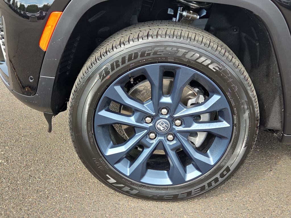 Thumbnail: 2026 Jeep Grand Cherokee L - 8
