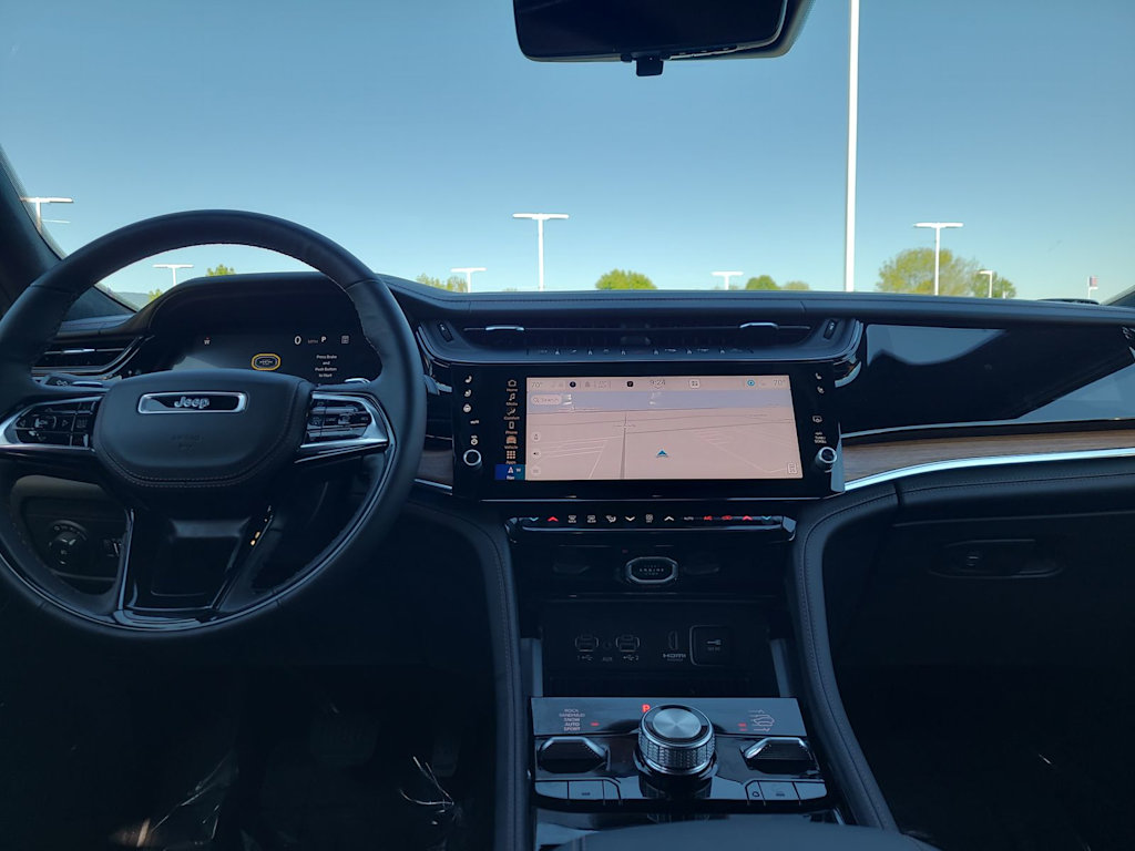 Thumbnail: 2026 Jeep Grand Cherokee L - 9