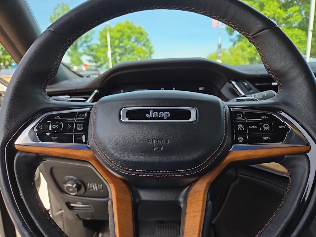 Thumbnail: 2023 Jeep Grand Cherokee L - 29