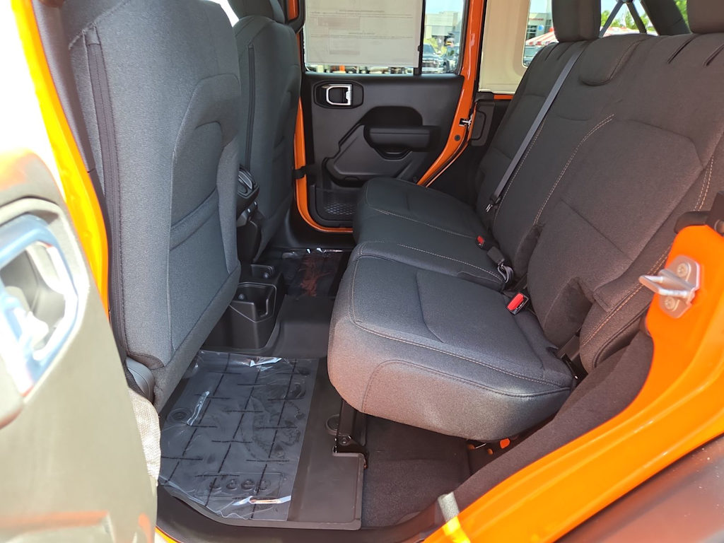 Thumbnail: 2026 Jeep Wrangler - 28