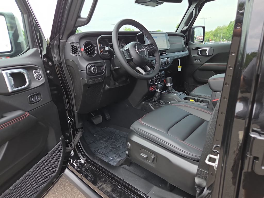 Thumbnail: 2026 Jeep Wrangler - 23