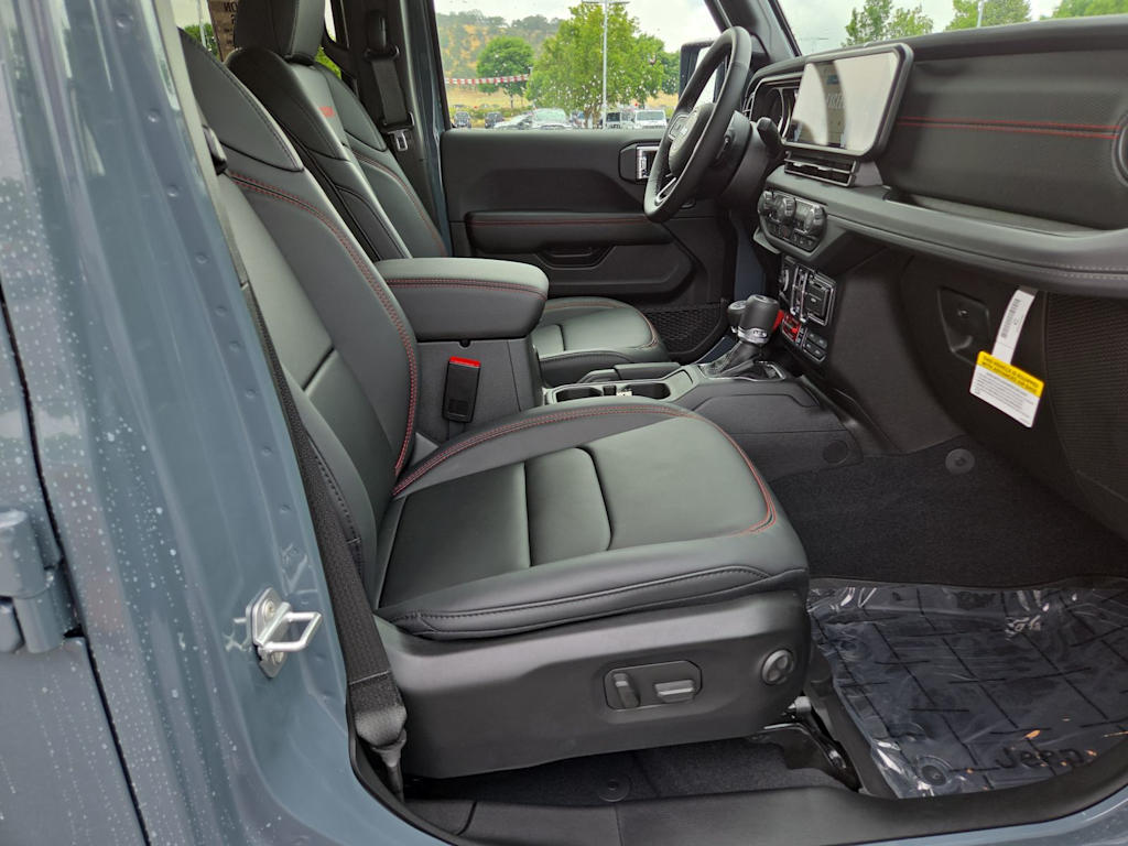 Thumbnail: 2026 Jeep Wrangler - 12