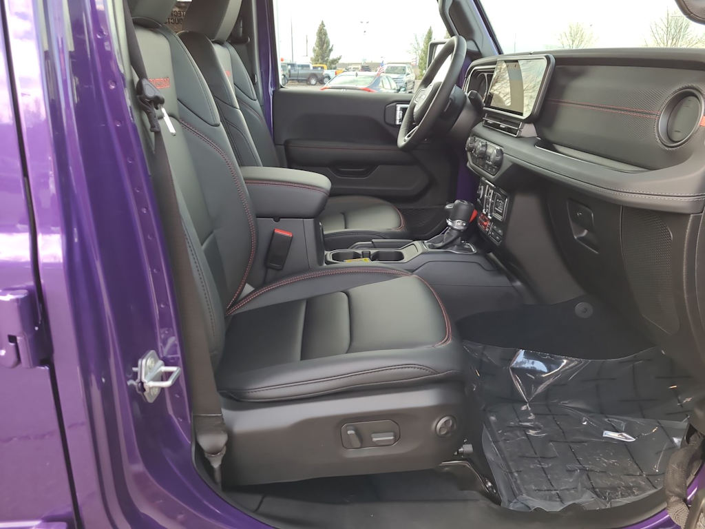 Thumbnail: 2026 Jeep Wrangler - 27