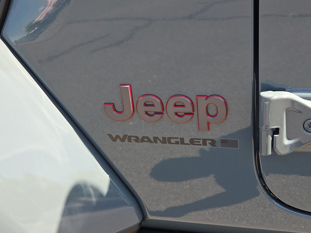 Thumbnail: 2026 Jeep Wrangler - 15