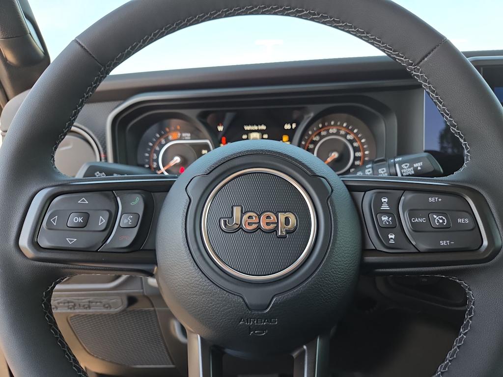 Thumbnail: 2026 Jeep Wrangler - 10