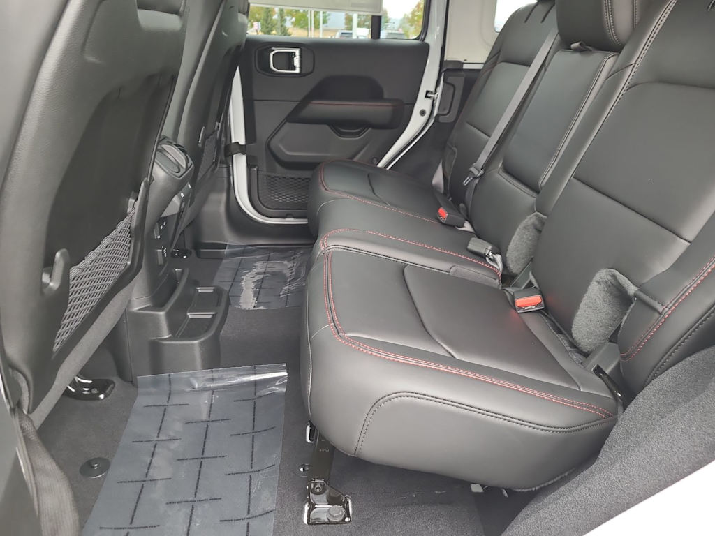 Thumbnail: 2025 Jeep Wrangler - 27