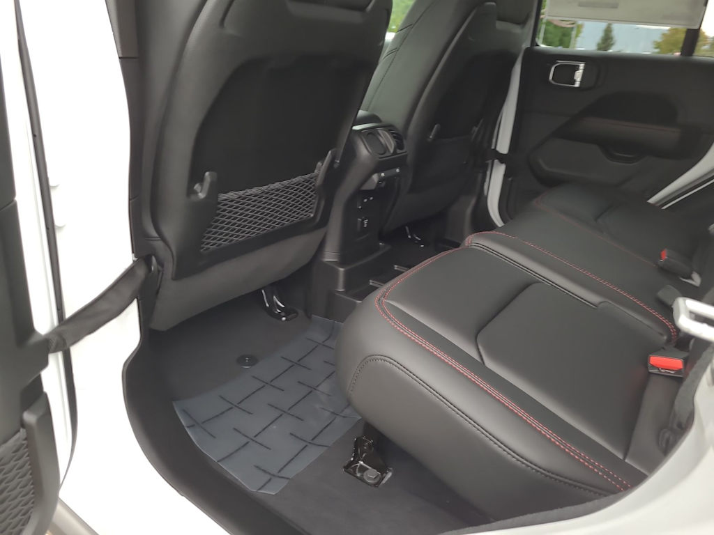 Thumbnail: 2025 Jeep Wrangler - 12