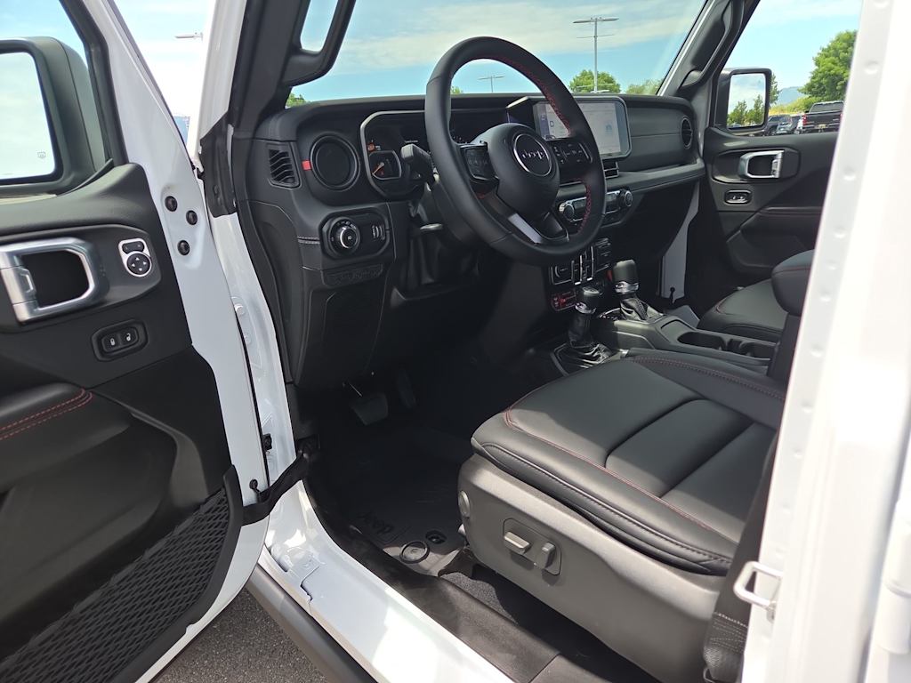 Thumbnail: 2026 Jeep Wrangler - 2