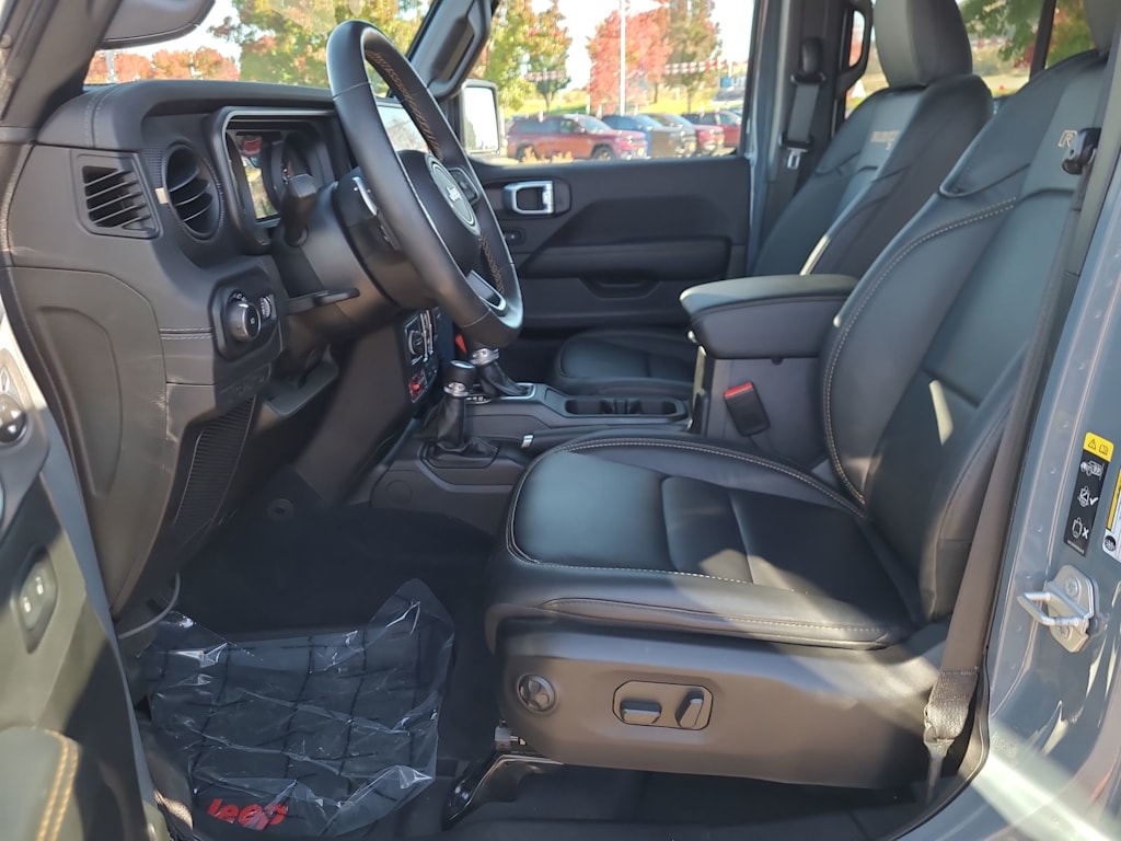 Thumbnail: 2024 Jeep Wrangler - 11