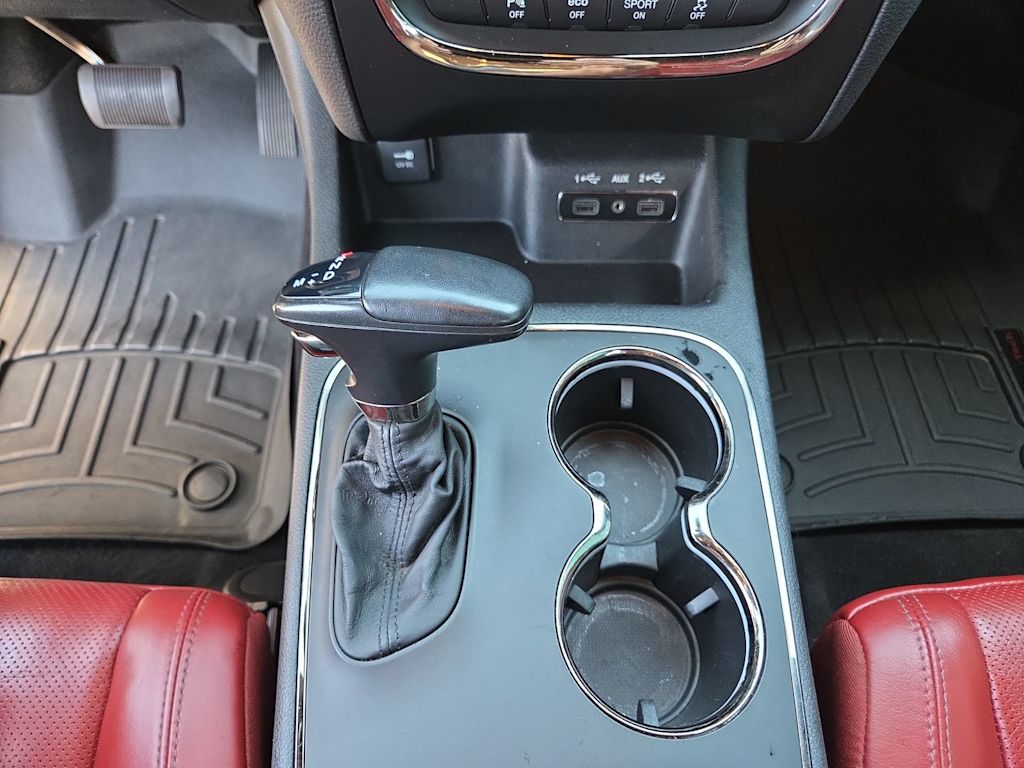 Thumbnail: 2019 Dodge Durango - 16