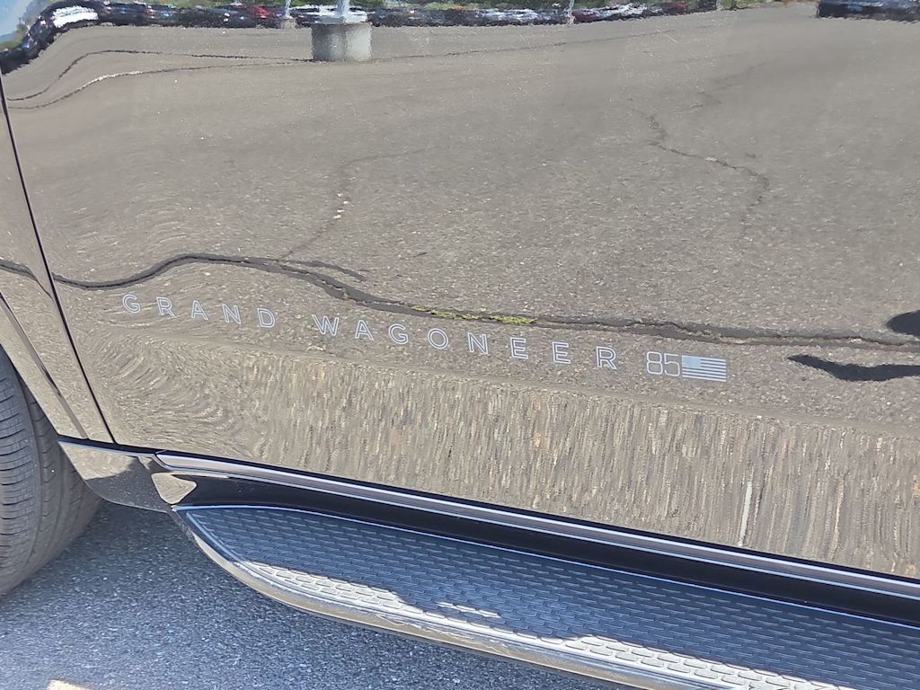 Thumbnail: 2026 Jeep Grand Wagoneer L - 25