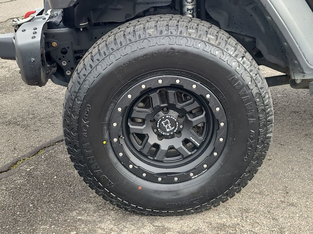 Thumbnail: 2021 Jeep Gladiator - 8