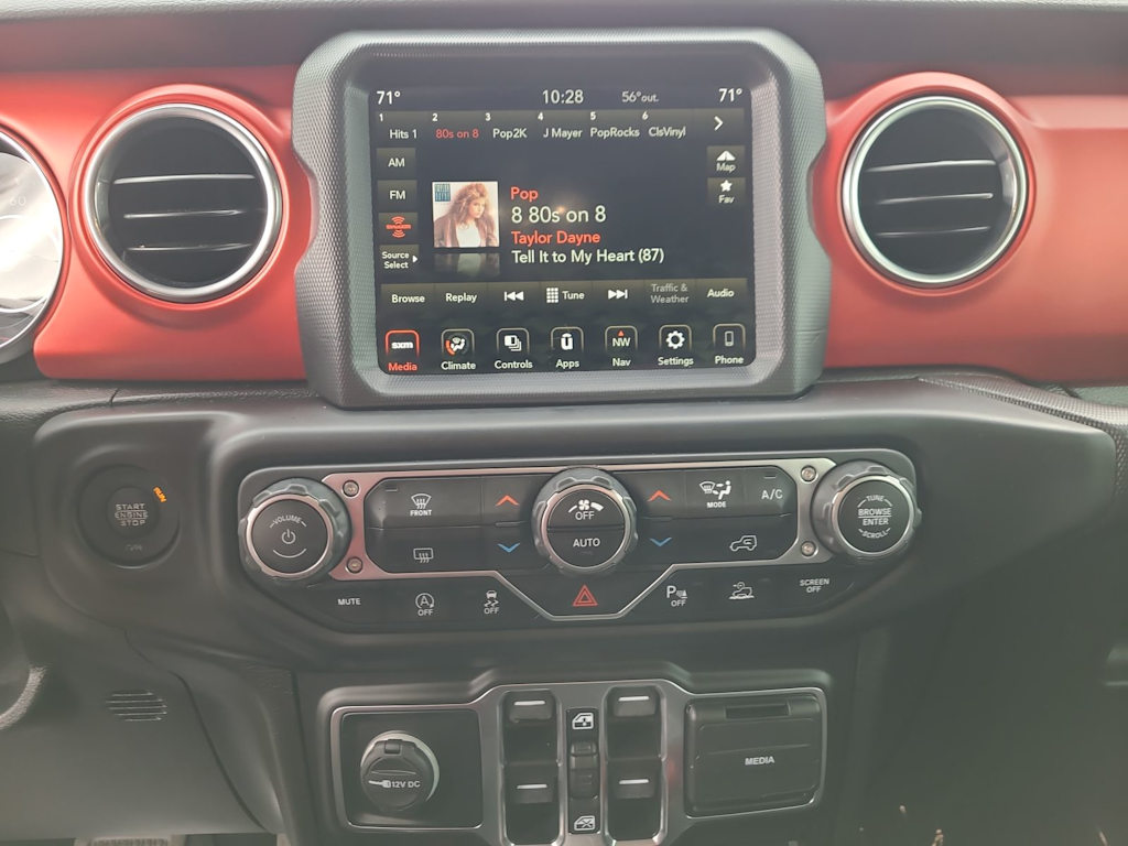 Thumbnail: 2021 Jeep Gladiator - 13