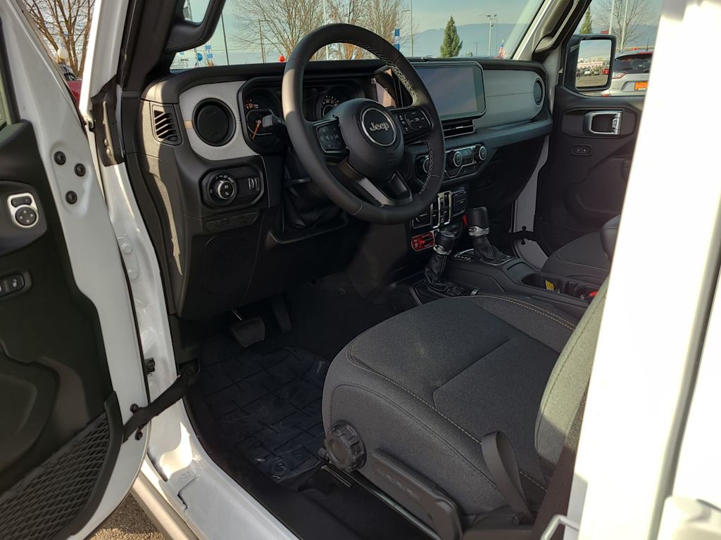 Thumbnail: 2026 Jeep Gladiator - 10