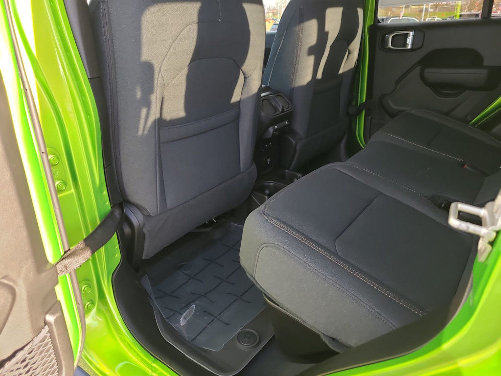 Thumbnail: 2026 Jeep Gladiator - 11