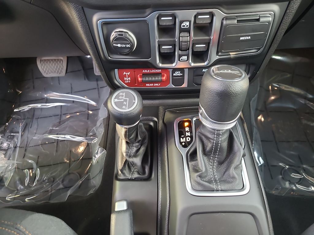 Thumbnail: 2026 Jeep Gladiator - 15