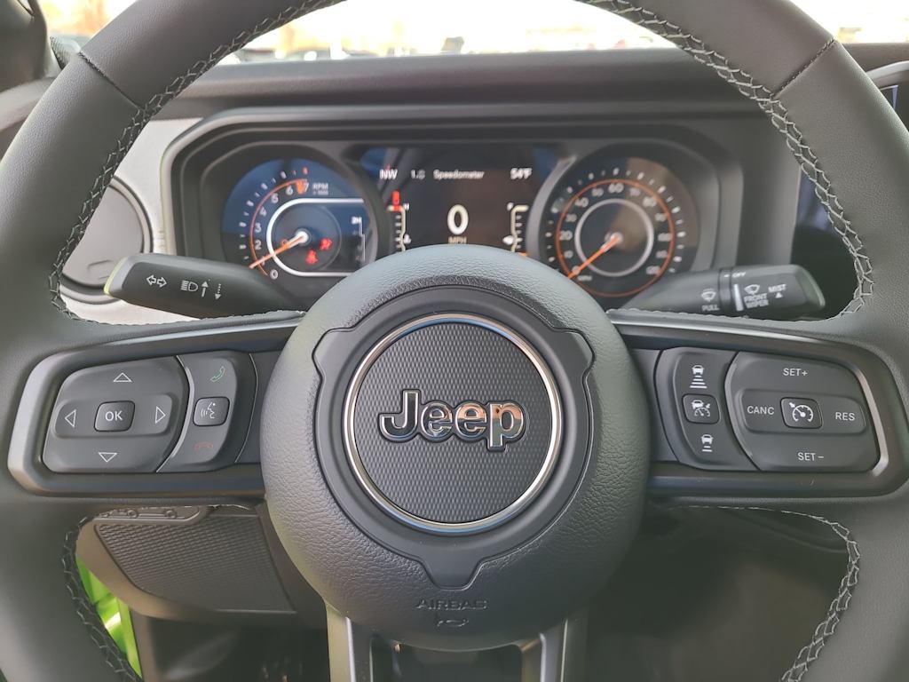 Thumbnail: 2026 Jeep Gladiator - 13