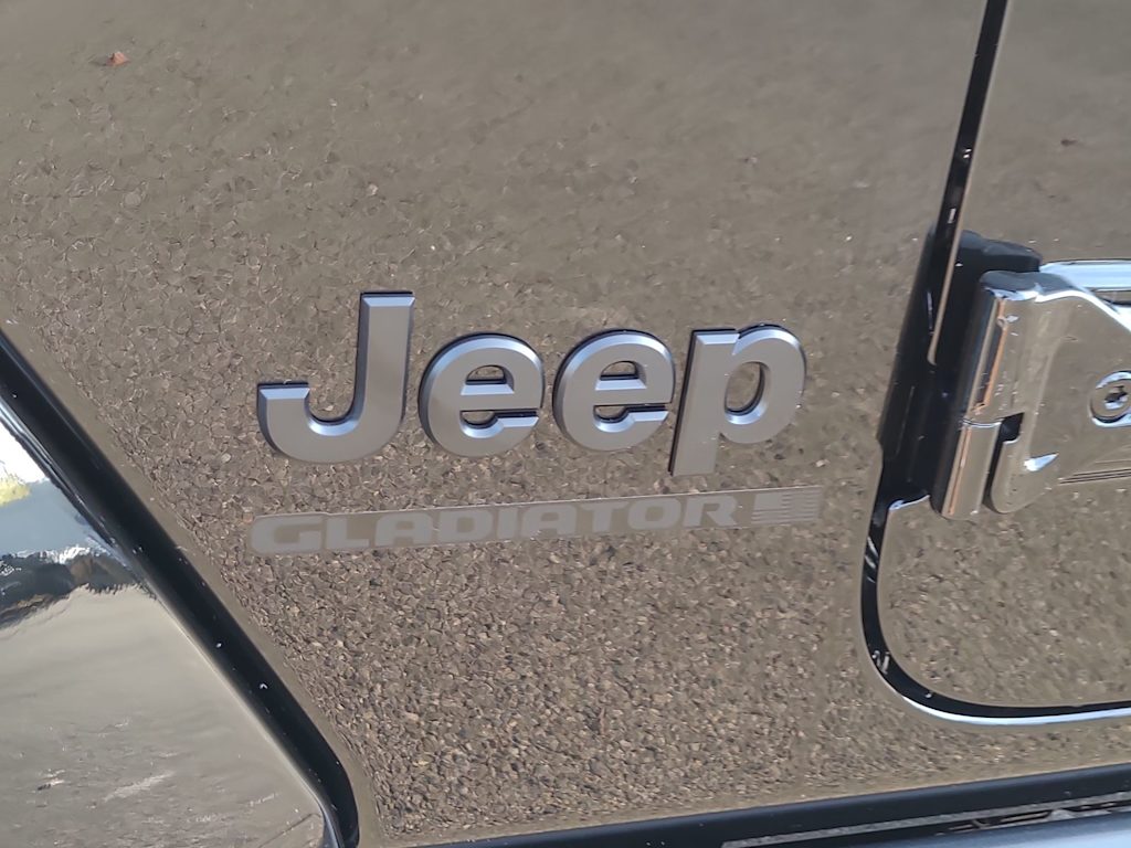 Thumbnail: 2026 Jeep Gladiator - 7