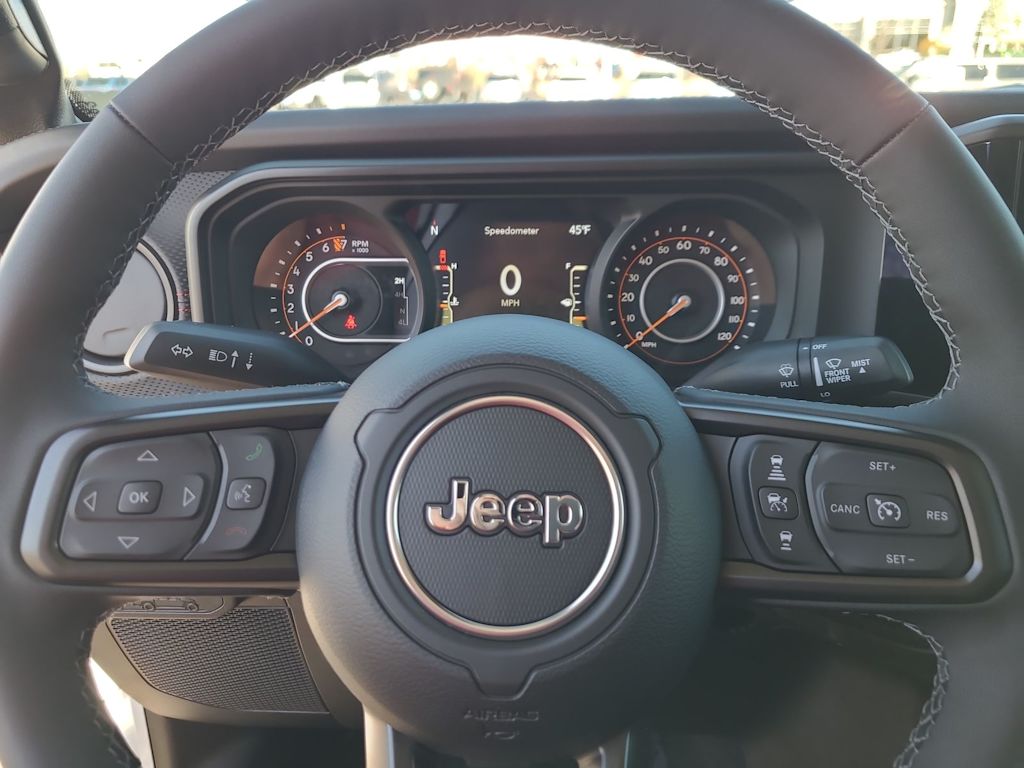 Thumbnail: 2026 Jeep Gladiator - 28