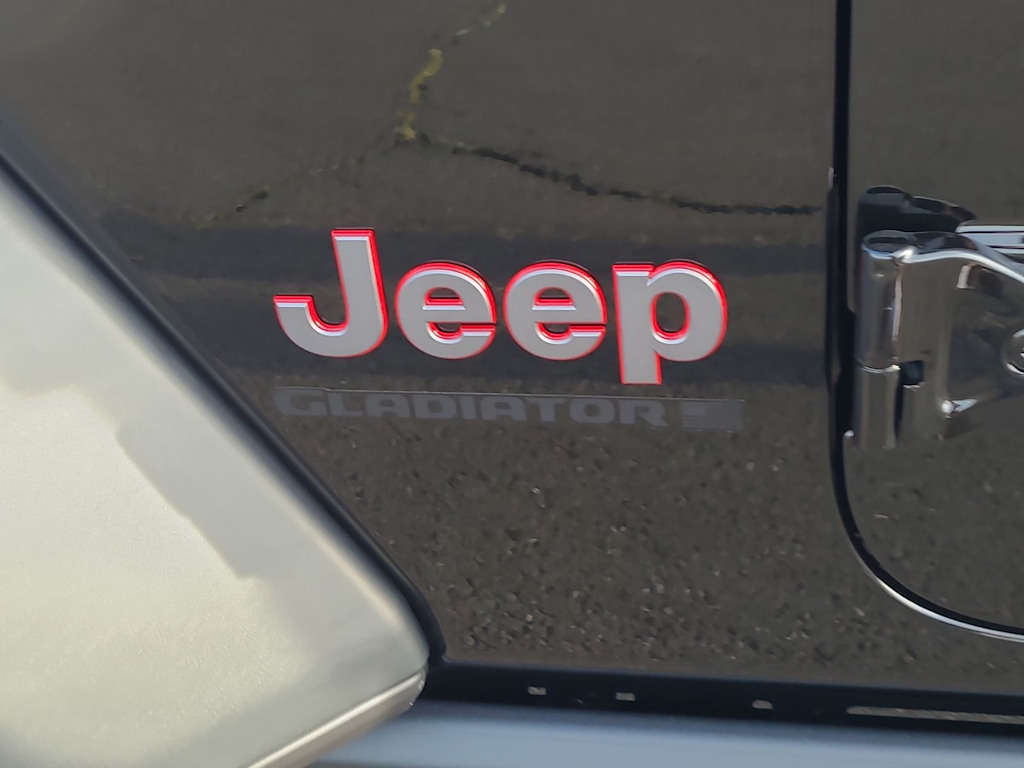 Thumbnail: 2026 Jeep Gladiator - 7