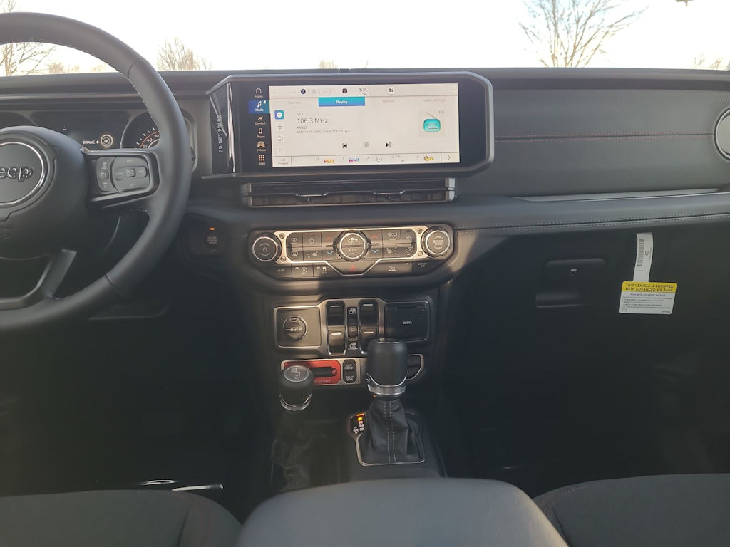 Thumbnail: 2026 Jeep Gladiator - 2