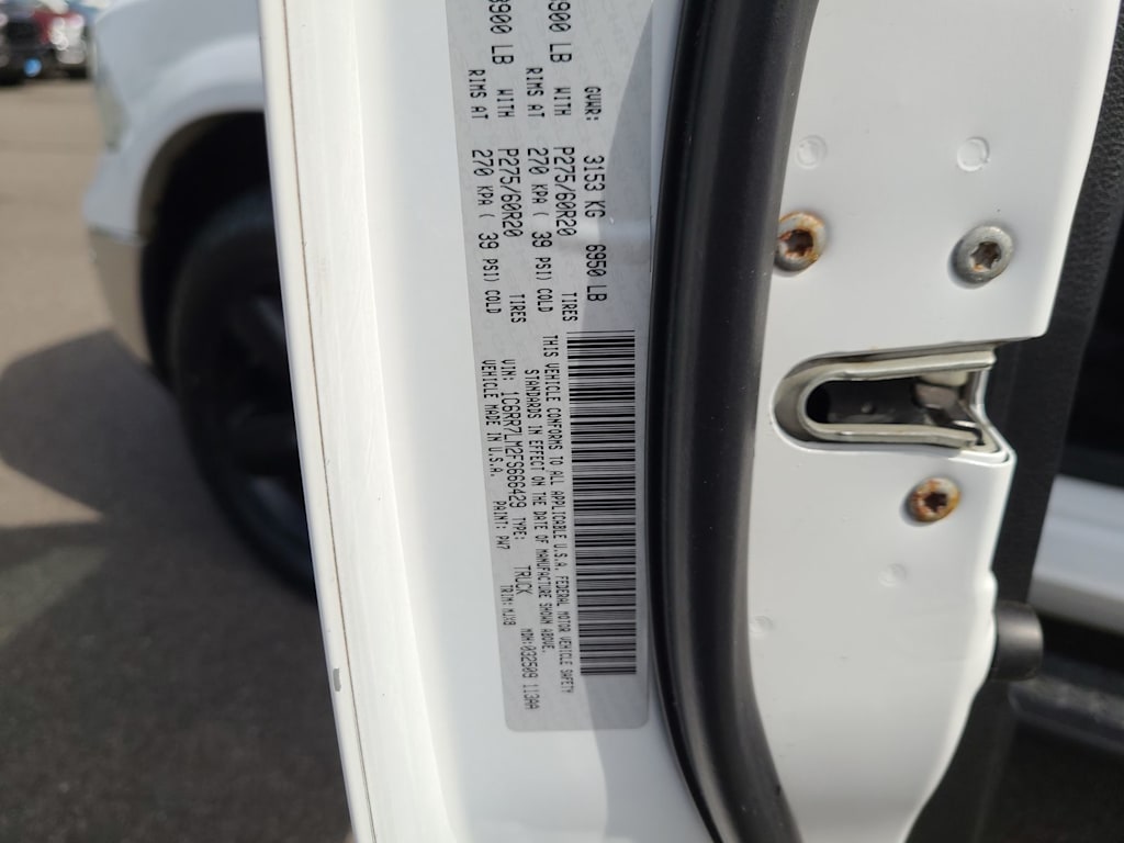 Thumbnail: 2015 RAM 1500 - 17