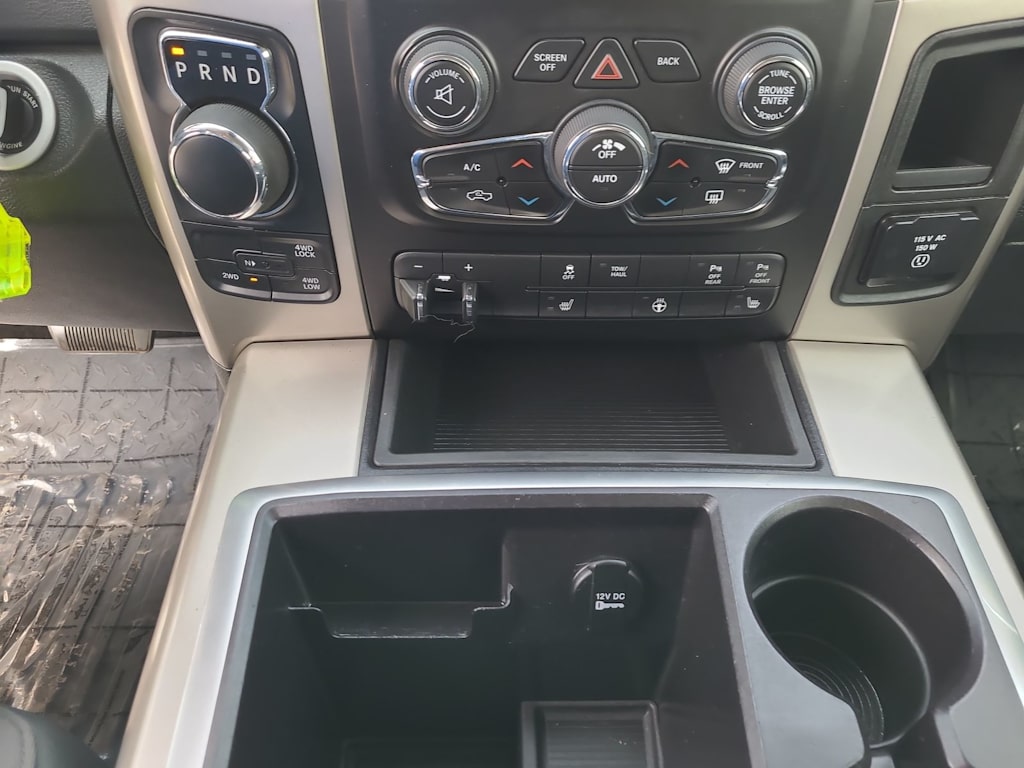 Thumbnail: 2015 RAM 1500 - 29