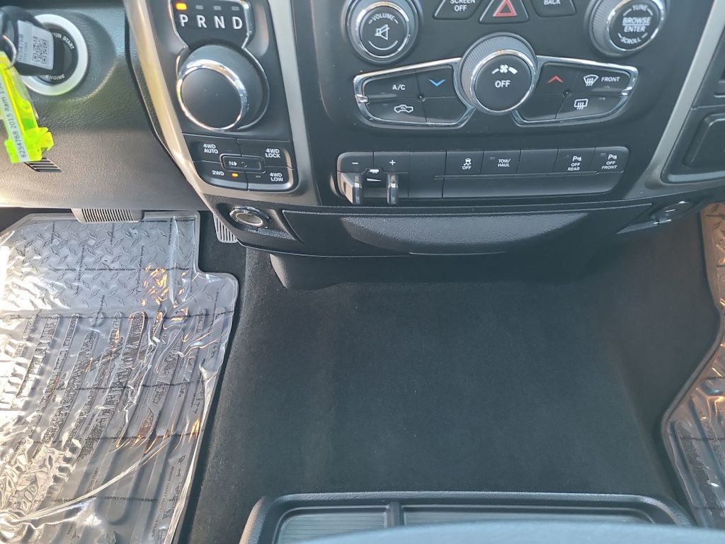 Thumbnail: 2015 RAM 1500 - 28