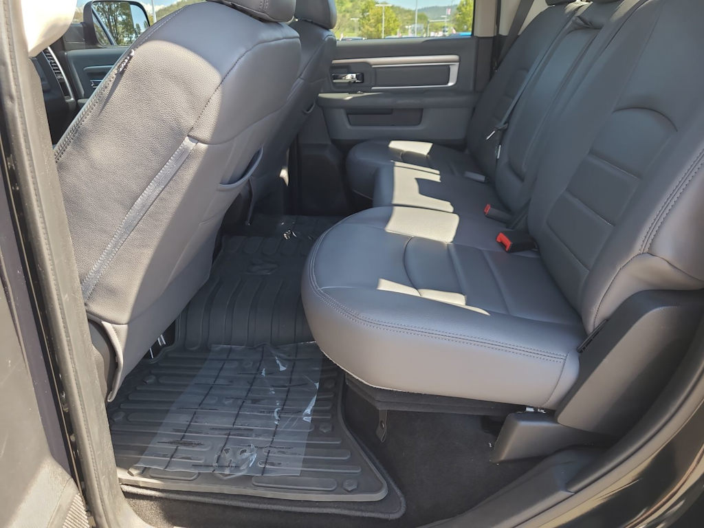 Thumbnail: 2015 RAM 1500 - 26