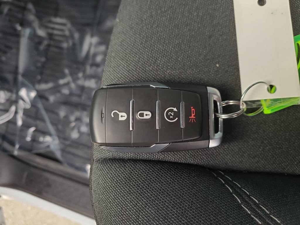 Thumbnail: 2025 RAM 1500 - 16