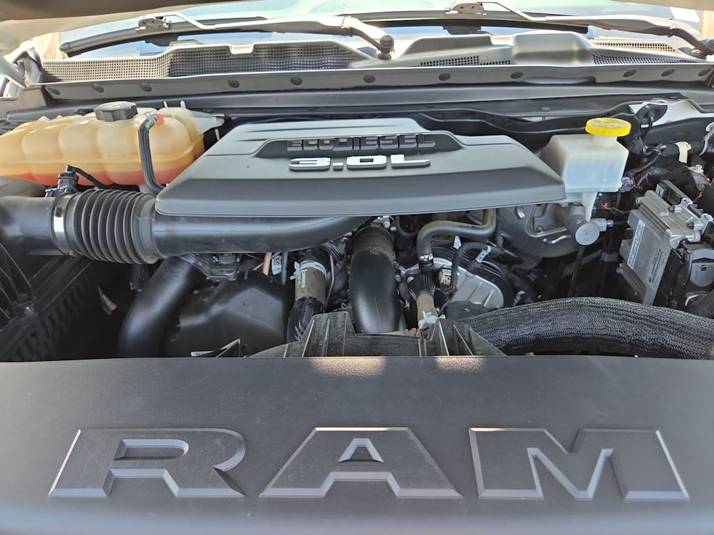 Thumbnail: 2021 RAM 1500 - 9