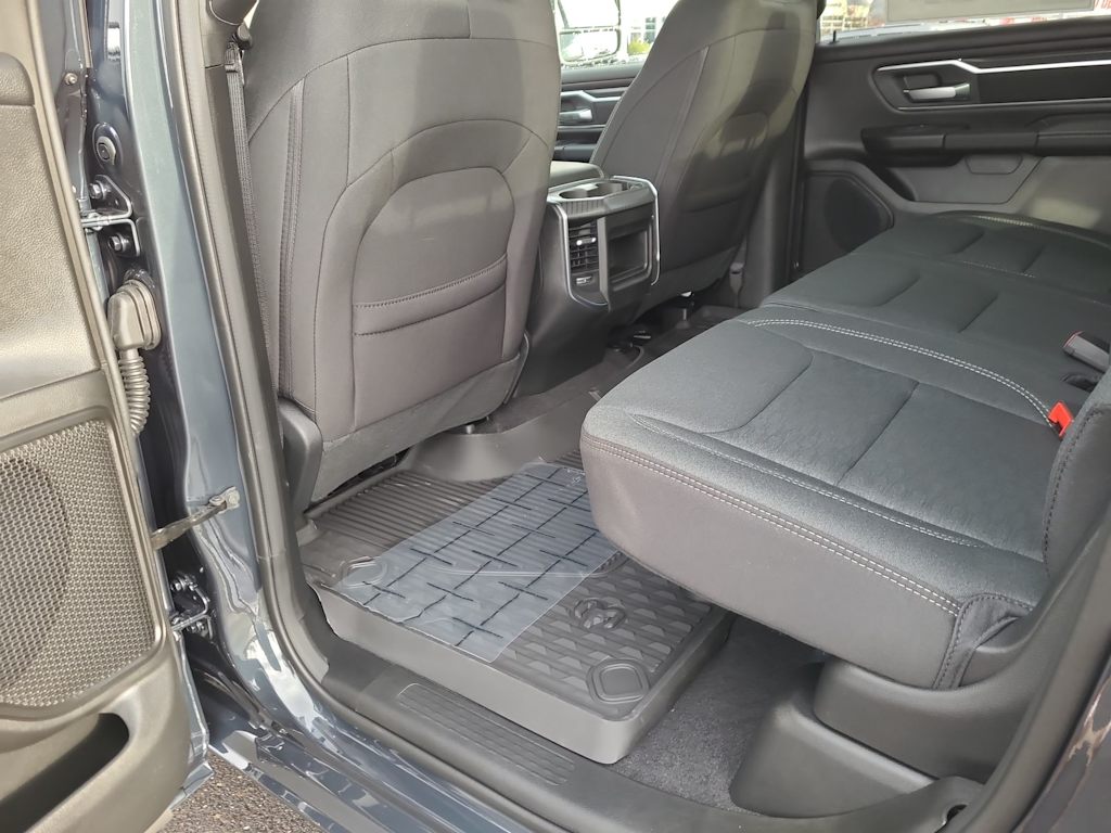 Thumbnail: 2026 RAM 1500 - 26