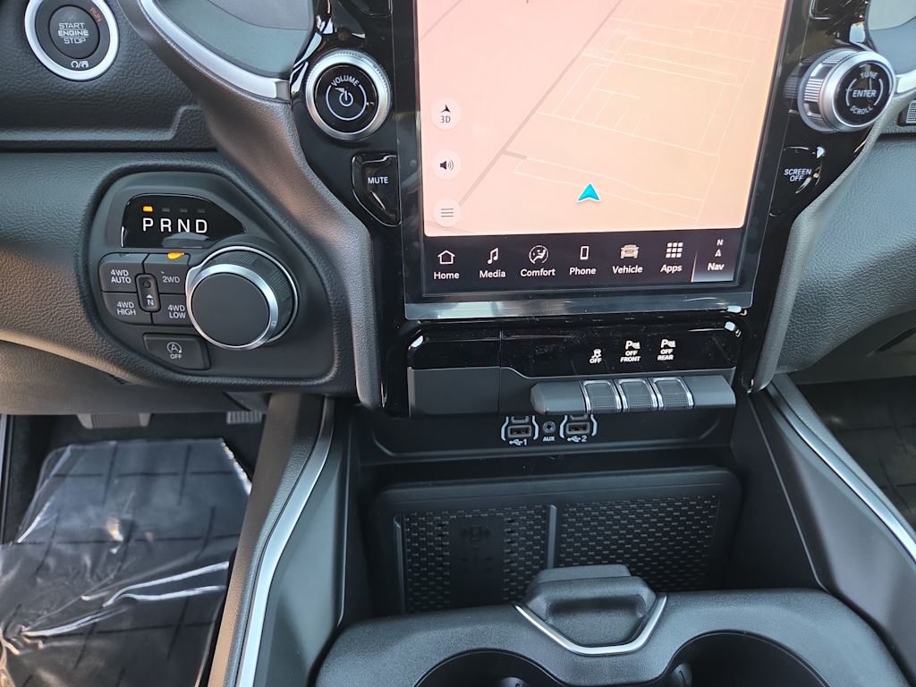 Thumbnail: 2026 RAM 1500 - 29