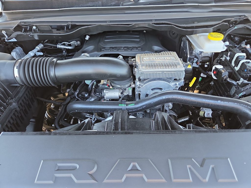 Thumbnail: 2026 RAM 1500 - 8