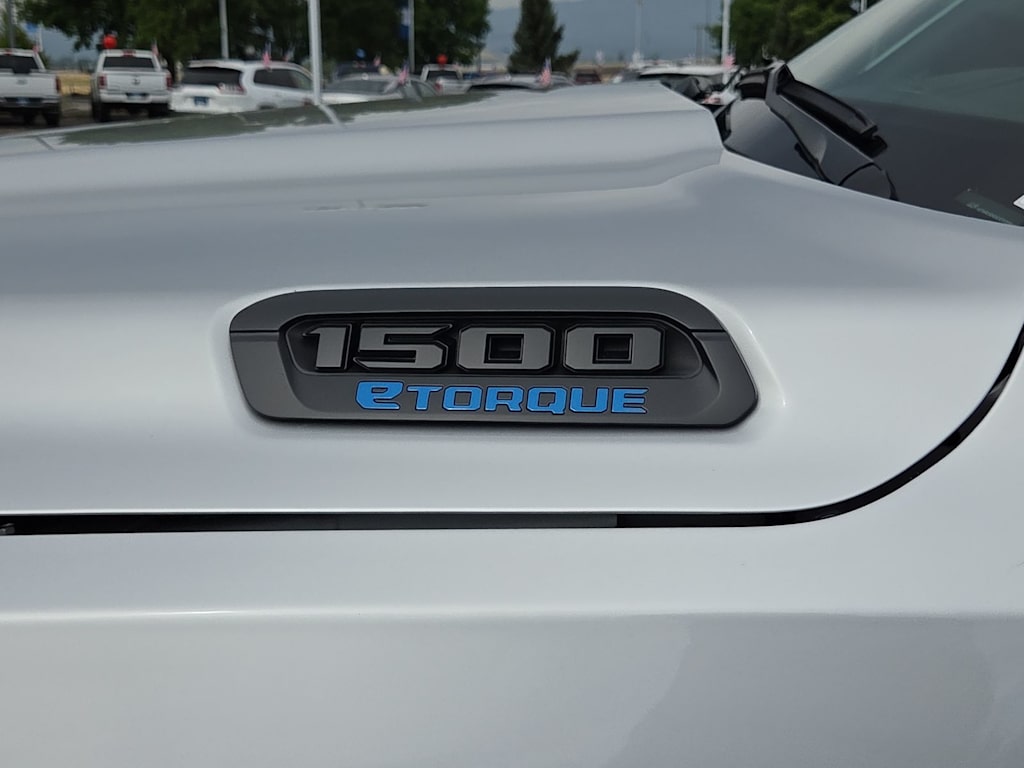 Thumbnail: 2026 RAM 1500 - 7