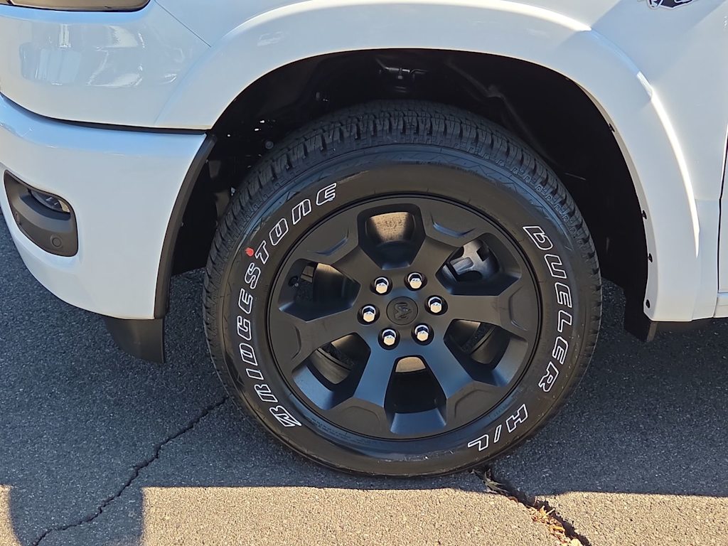 Thumbnail: 2026 RAM 1500 - 8