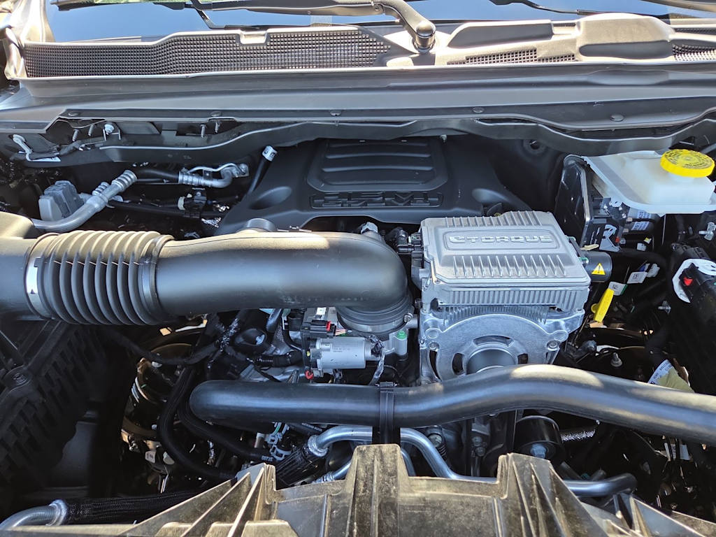 Thumbnail: 2026 RAM 1500 - 9