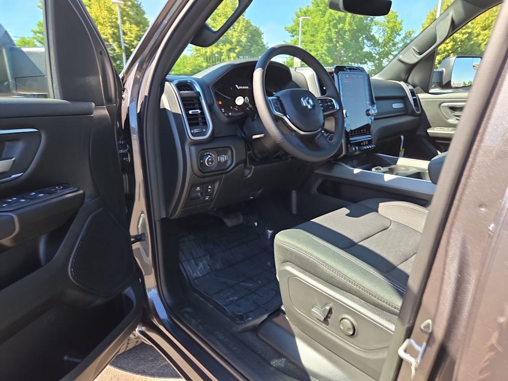 Thumbnail: 2026 RAM 1500 - 22