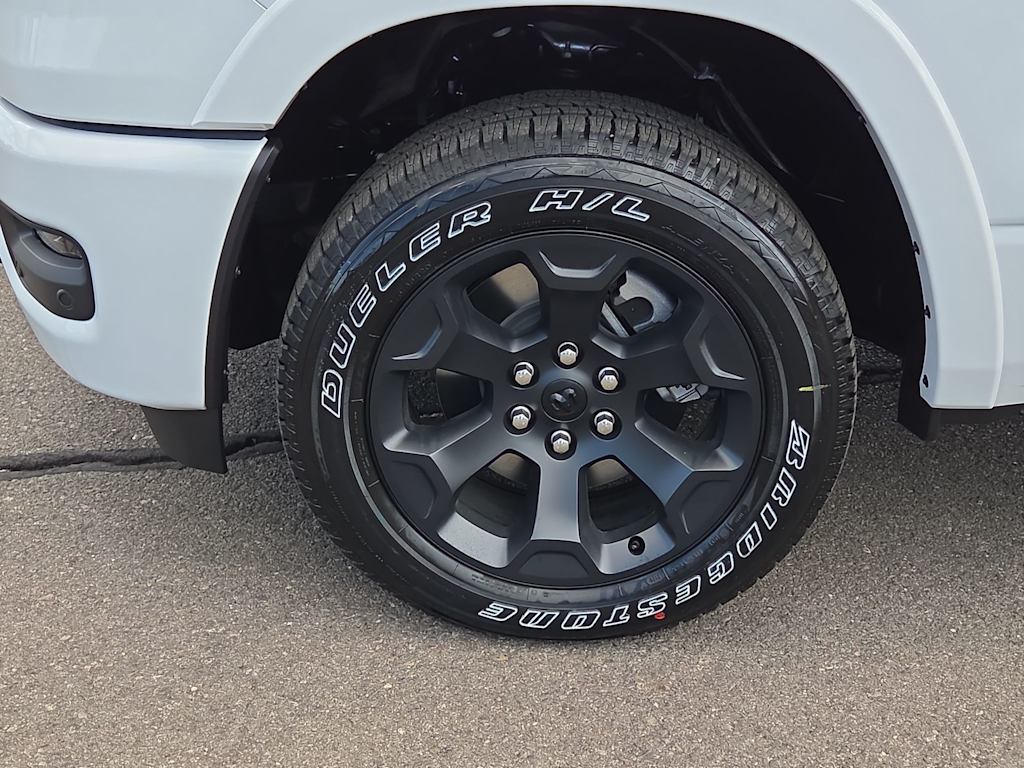 Thumbnail: 2026 RAM 1500 - 8
