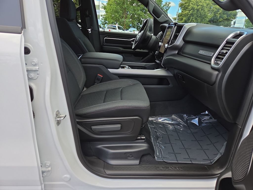 Thumbnail: 2026 RAM 1500 - 11